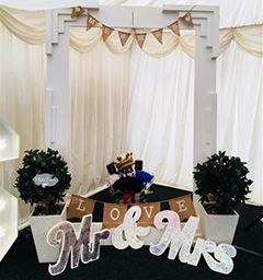 Photobooth Frame with Props